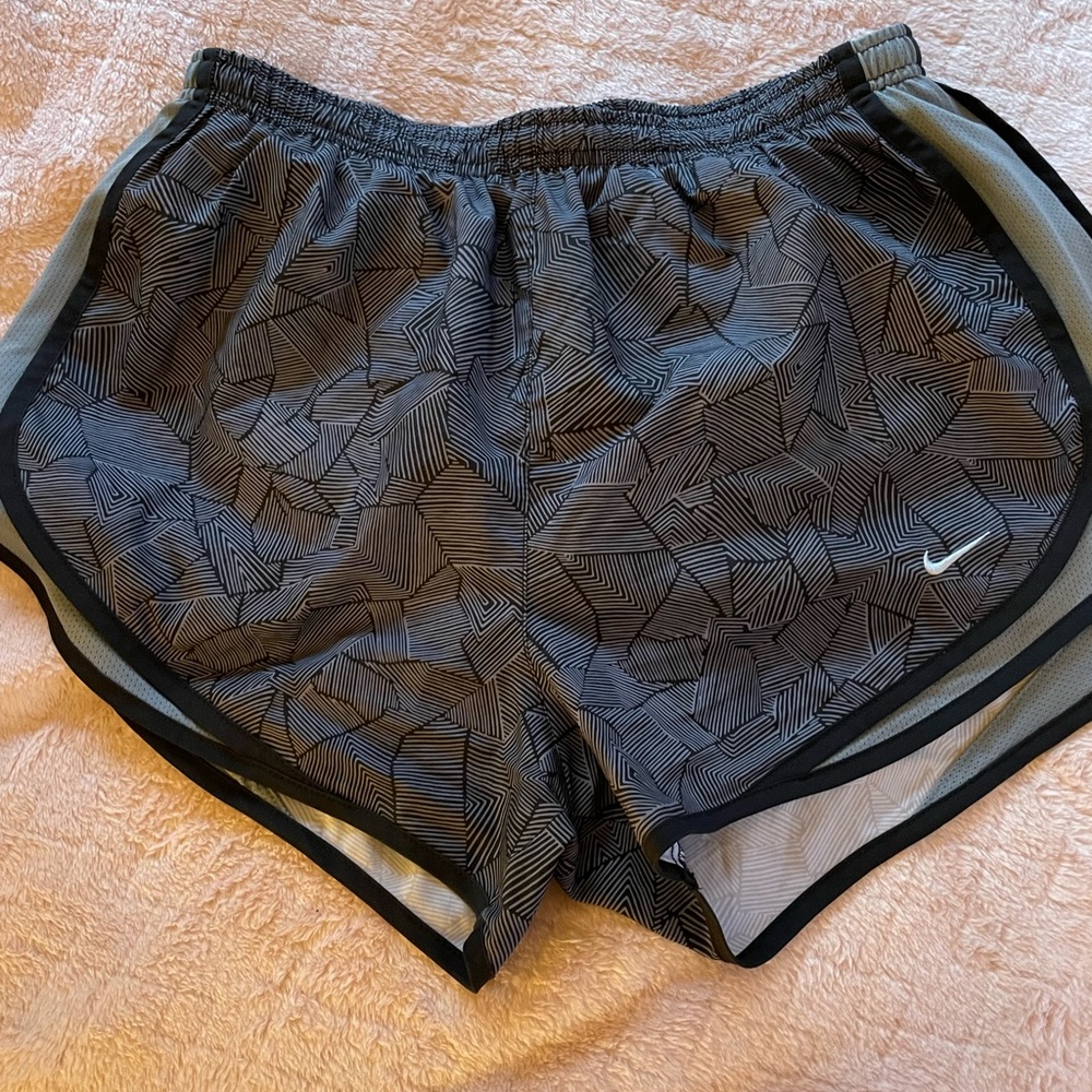 Grey pattern Nike shorts